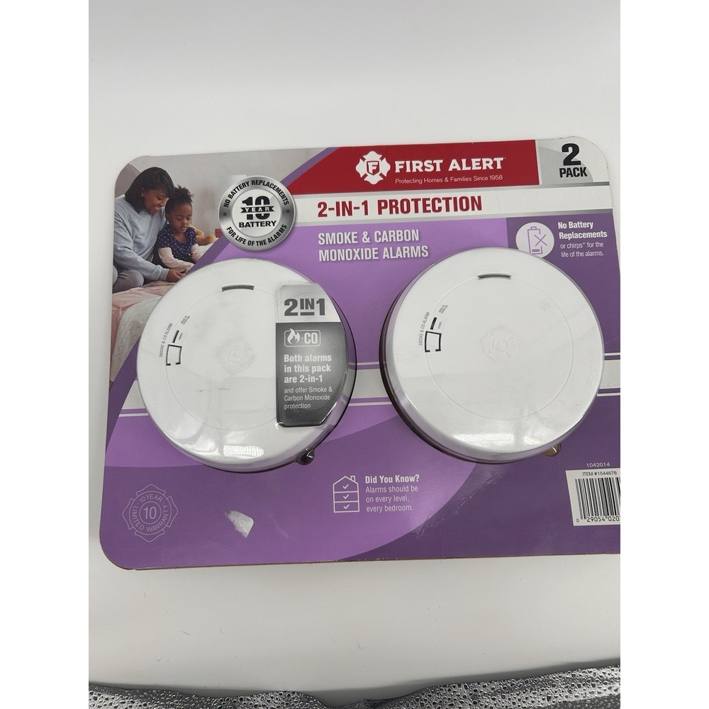 First Alert 2-in-1 Smoke & Carbon Monoxide Alarm 2 Pack 10yr Battery PC1210 New